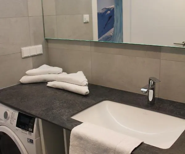 公寓 Planai Eishoehle 斯拉德明