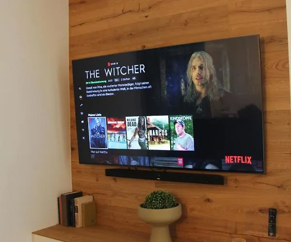 Planai Eishoehle 公寓