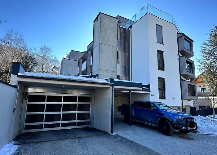 Planai Eishoehle 斯拉德明